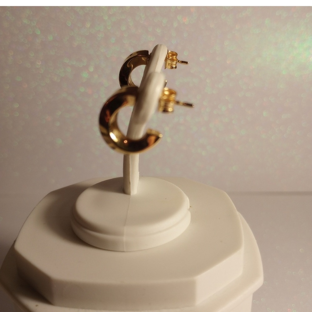 Tiffany Co. 18k yellow gold twisted hoop earrings - Picture 5 of 6